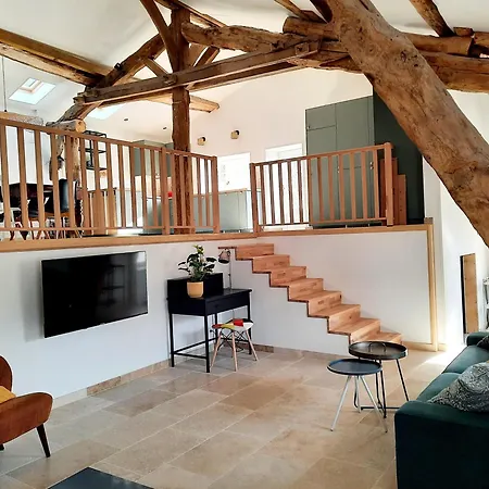 Tatil Evi La Grange, Maison Familiale De Luxe Avec 4 Dans Le Tarn-et-garonne Touffailles