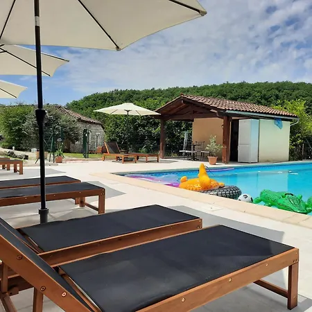 Tatil Evi La Grange, Maison Familiale De Luxe Avec 4 Dans Le Tarn-et-garonne Touffailles